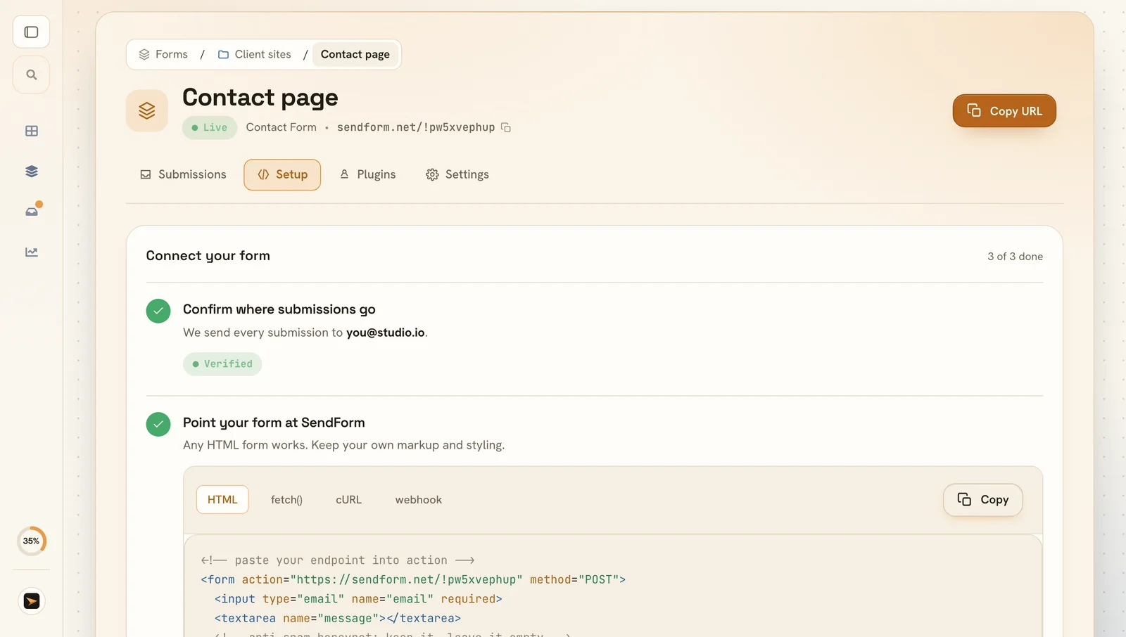 The setup screen with the HTML snippet for a contact form